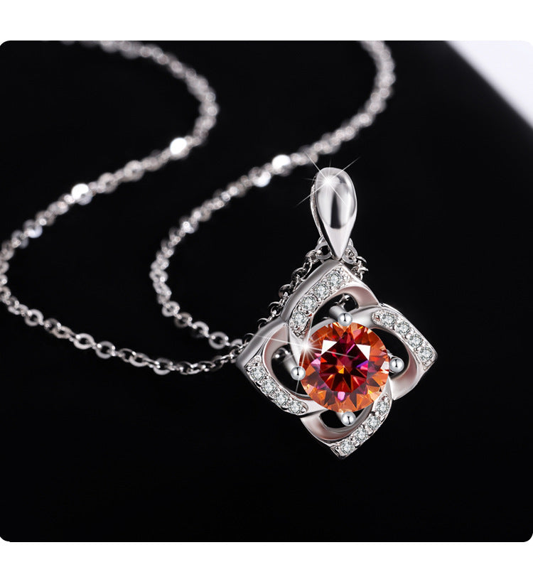 A1 s925Sterling Silver Four-Leaf Clover Necklace Silver Pendant Moissanite Necklace for Women Classic Fashion Collarbone Chain In Stock Wholesale