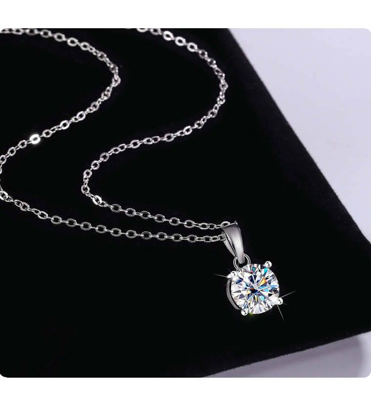 Exclusive for cross-border S925Silver Four-Claw Necklace Moissanite Diamond Pendant Simple Luxury Versatile Collarbone Chain Factory Wholesale