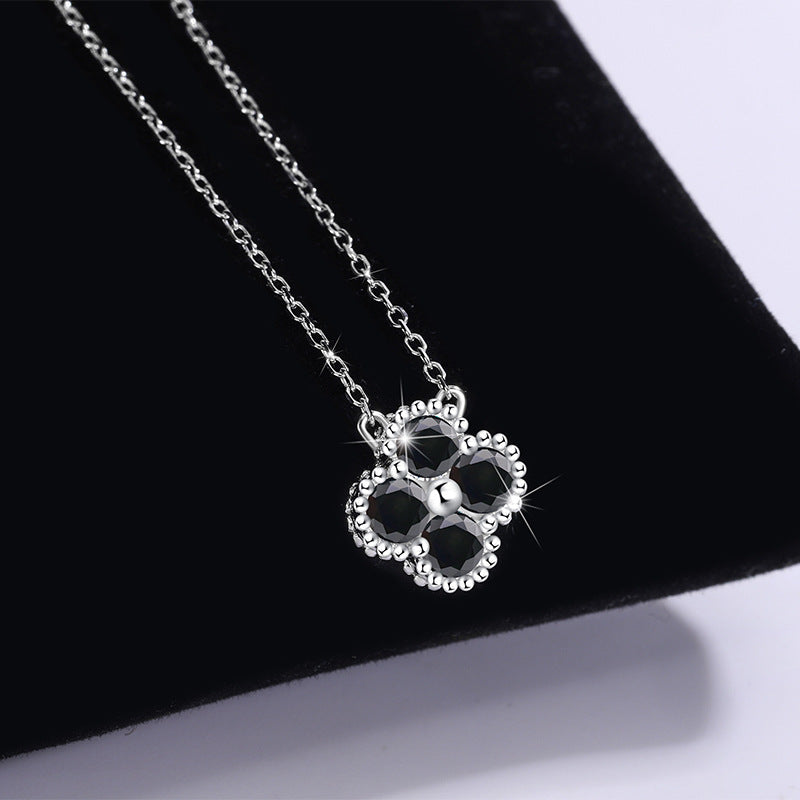 Xiaohongshu Hot Sale S925Sterling Silver Four-Leaf Clover Women's Necklace Moissanite Diamond Pendant Simple Luxury Versatile Collarbone Chain