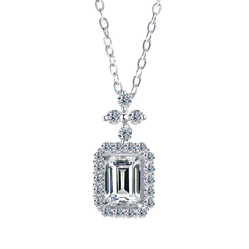 Cross-Border Europe and America S925Silver Pendant Emerald Cut Moissanite Necklace for Women Fashionable Light Luxury Rectangular Pendant Clavicle Chain
