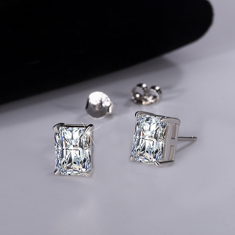 Cross-border hot selling S925Silver Radiant Cut Earrings for Women Simple Elegant Earrings Irregular Moissanite Moissanite Stud Earrings