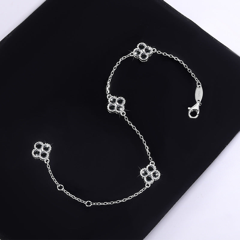 Cross-Border S925Silver Black Moissanite Four-leaf Clover Bracelet Moissanite Simple High-end Women's Bracelet Factory Direct Sale