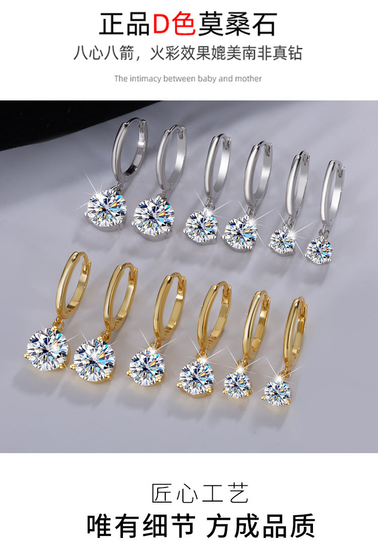 Best seller in europe and america S925Sterling Silver Three-Claw Earrings Moissanite Fashion Simple Earrings Moissanite Studs Factory Wholesale