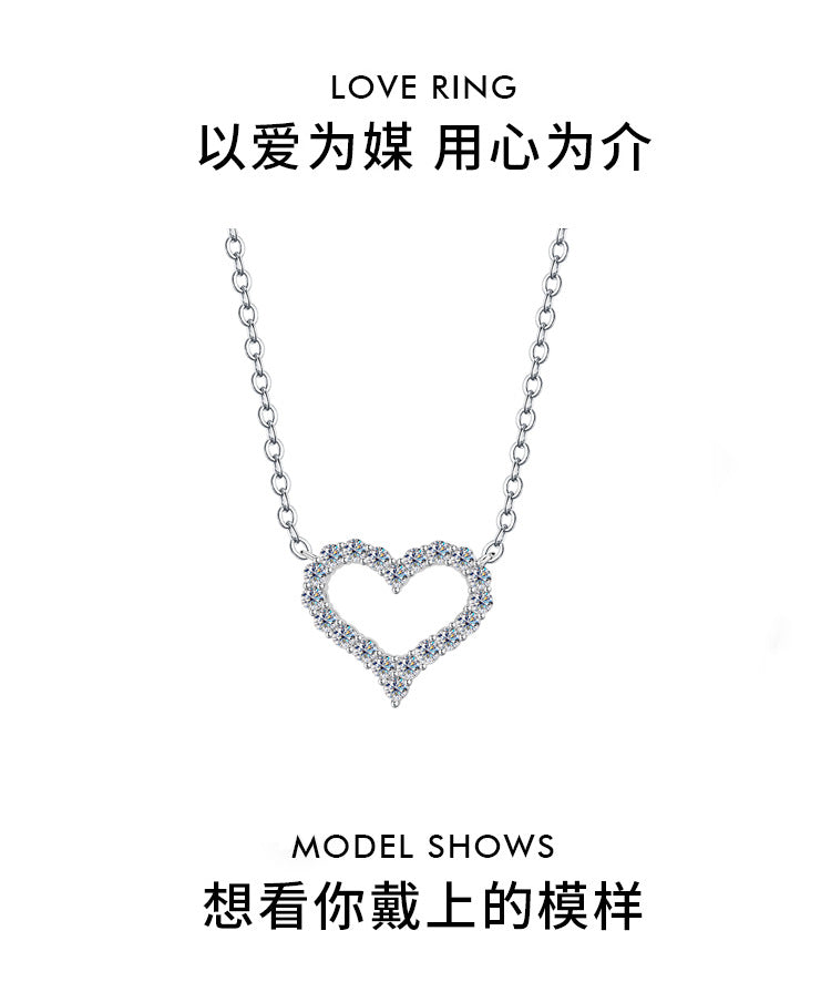 Factory Direct Supply Cross-Border925Sterling Silver Plated pt950Moissanite Heart Pendant Love Moissanite Necklace for Women Wholesale