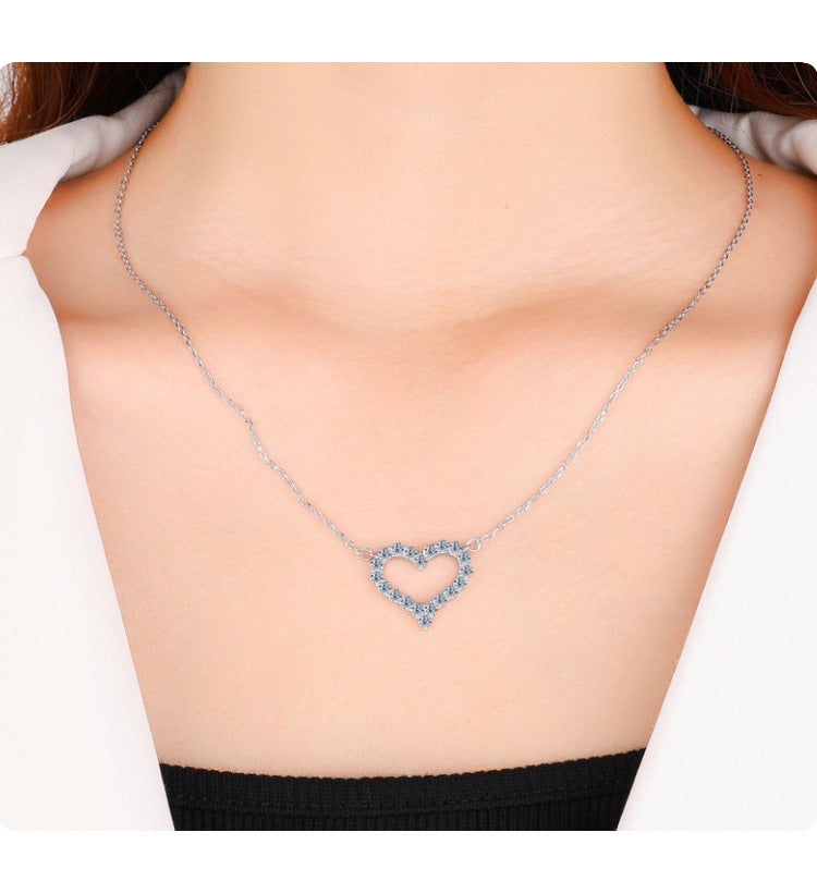 Factory Direct Supply Cross-Border925Sterling Silver Plated pt950Moissanite Heart Pendant Love Moissanite Necklace for Women Wholesale