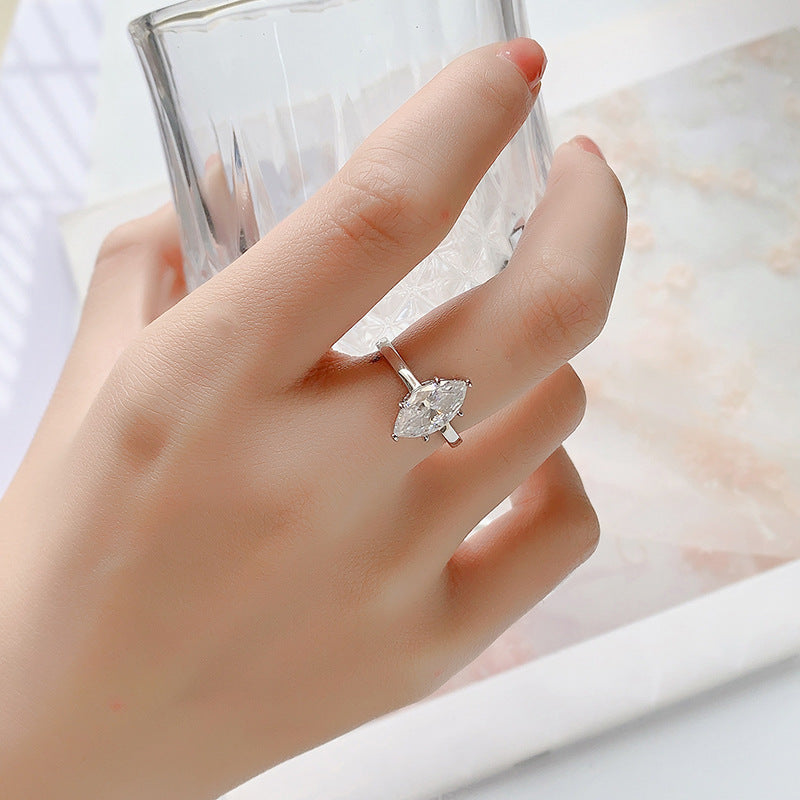 Cross-border hot selling S925Silver Moissanite Horse Eye Ring Classic Fashion High-end Moissanite Women's Ring Factory Wholesale