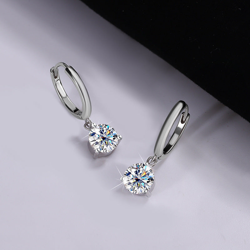 Europe and america cross border S925Sterling Silver Three-Prong Earrings Moissanite Ear Jewelry Classic Simple Hoop Moissanite Stud Earrings Wholesale