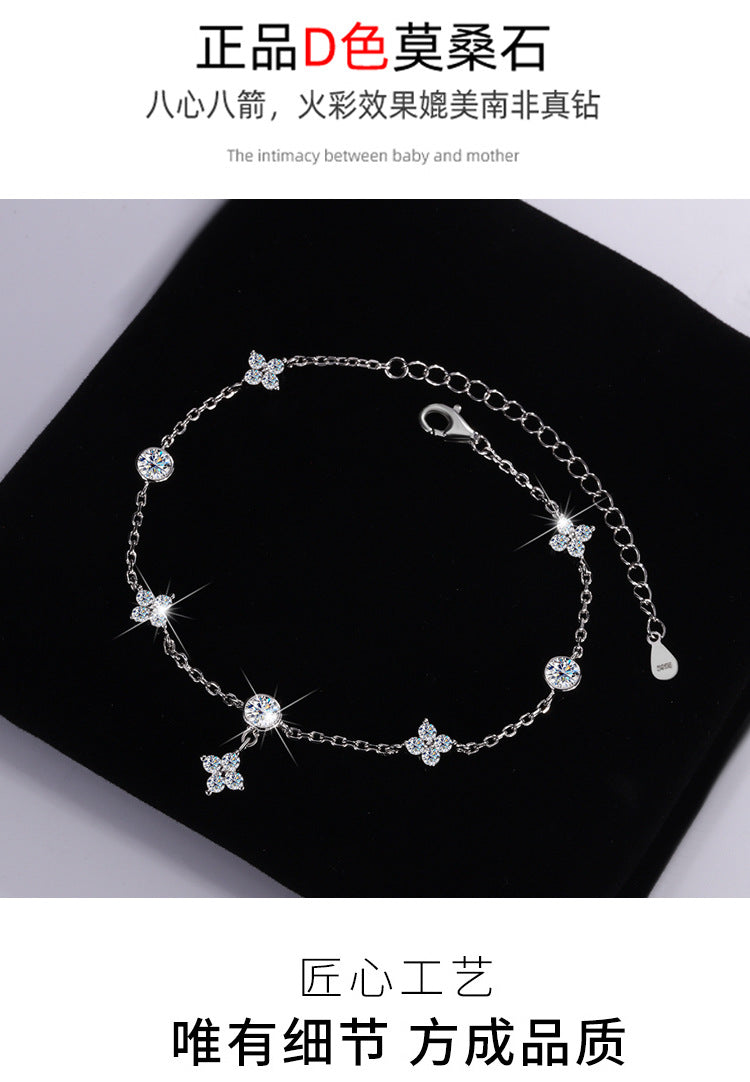 Cross-border hot selling S925Silver Platinum Plated Moissanite Four-Leaf Clover Bracelet Gift High-End Exquisite Light Luxury Style Wholesale