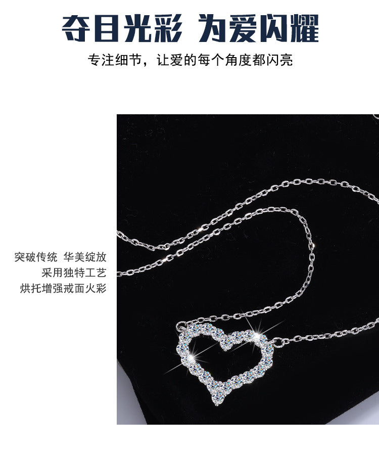 Factory Direct Supply Cross-Border925Sterling Silver Plated pt950Moissanite Heart Pendant Love Moissanite Necklace for Women Wholesale