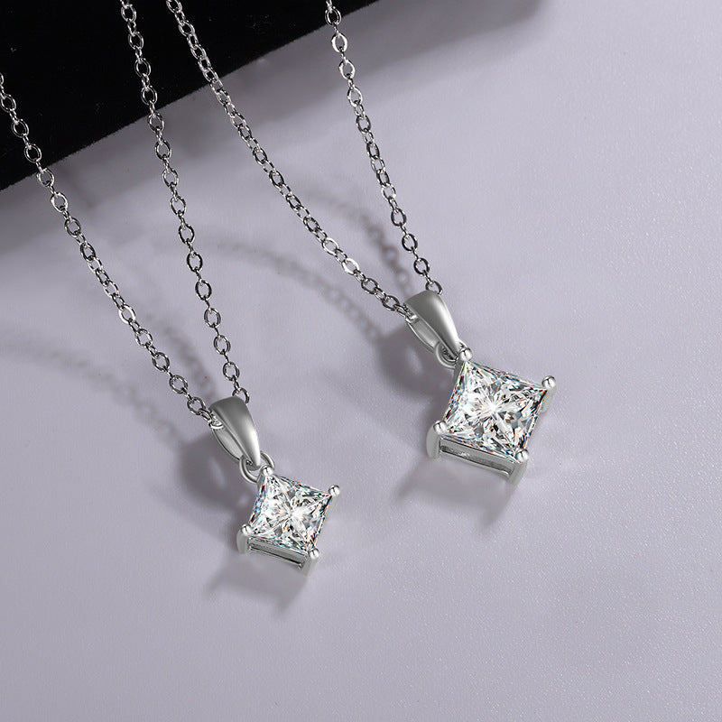 Cross-border hot selling S925Sterling Silver Princess Cut Moissanite Pendant Necklace for Women Collarbone Chain Pendant Valentine's Day Gift