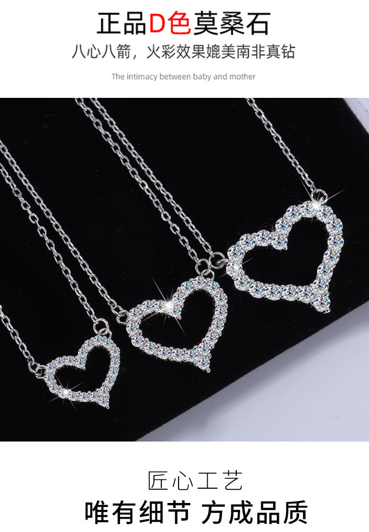 Factory Direct Supply Cross-Border925Sterling Silver Plated pt950Moissanite Heart Pendant Love Moissanite Necklace for Women Wholesale
