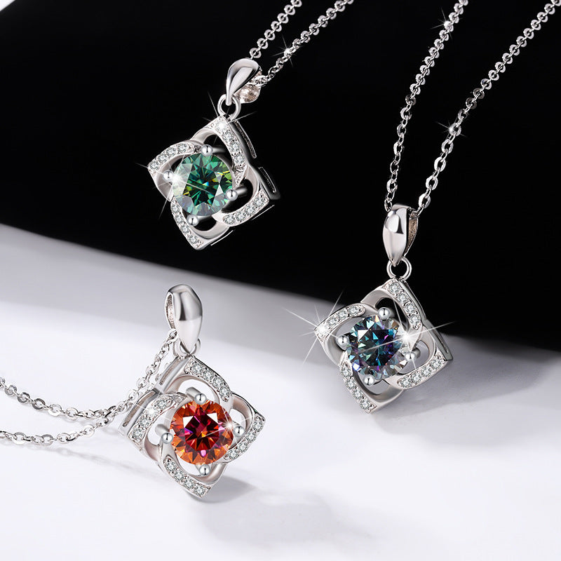 s925Sterling Silver Four-Leaf Clover Necklace Silver Pendant Moissanite Necklace for Women Classic Fashion Collarbone Chain In Stock Wholesale