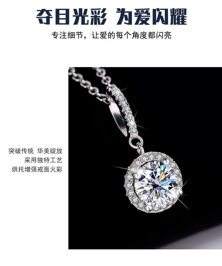 s925Sterling Silver Platinum Plated Micro Inlaid Bull Head Silver Pendant Moissanite Necklace for Women Classic Fashion Collarbone Chain Wholesale