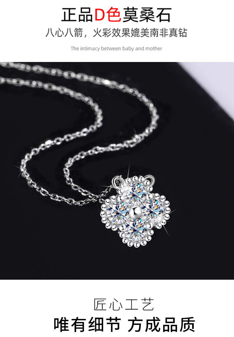 Xiaohongshu Hot Sale S925Sterling Silver Four-Leaf Clover Women's Necklace Moissanite Diamond Pendant Simple Luxury Versatile Collarbone Chain