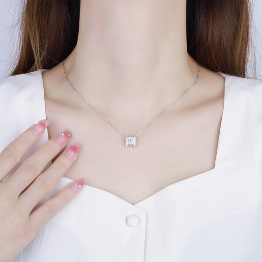 S925Pure Silver Necklace for Women with Letter Pendant1Clarettian Cut Moissanite Fashion Light Luxury Pendant Collarbone Chain