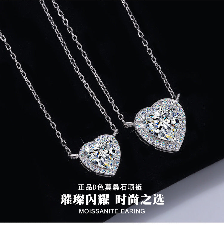 Cross-border hot S925Sterling Silver Heart Pendant Moissanite Heart Necklace for Women High-end Collarbone Chain Factory Wholesale