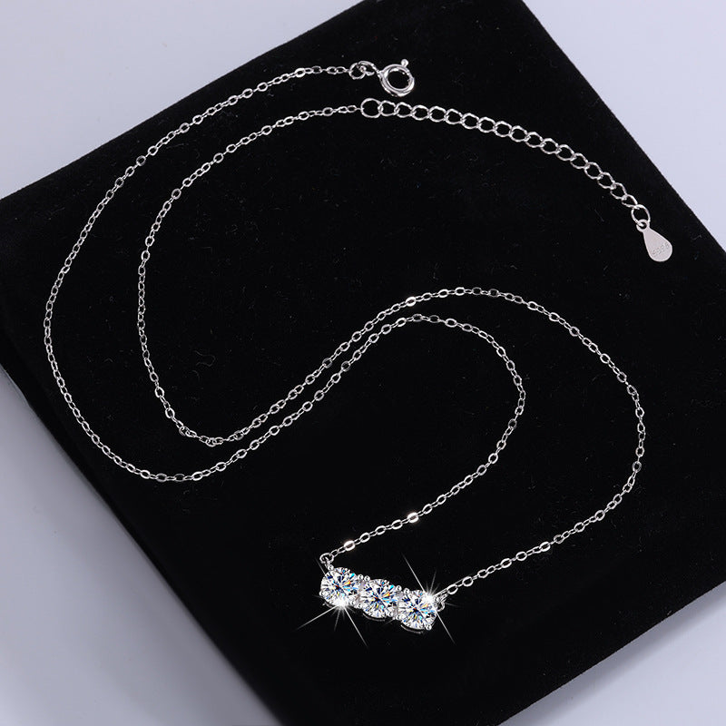 Europe and America S925Silver Sansheng Stone Pendant Moissanite Full Diamond Necklace for Women Light Luxury Simple Moissanite Collarbone Chain Wholesale
