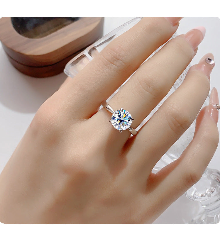 S925Sterling Silver Ring Classic Four-Prong Moissanite Ring Women's Crown Proposal Ring Wholesale