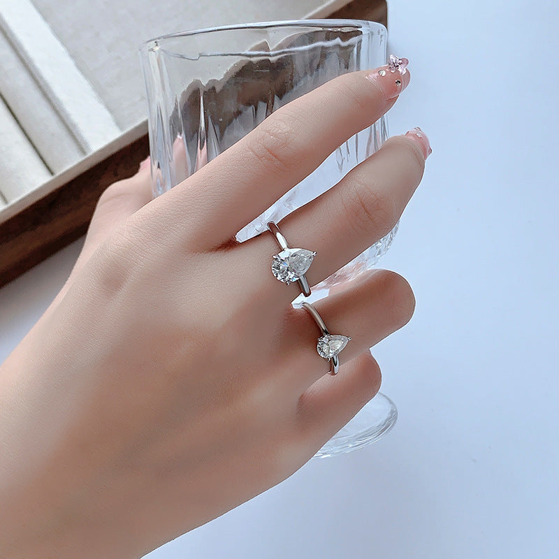 Cross-border hot selling S925Sterling Silver Water Drop Moissanite Ring Simple Classic Pear Shape Moissanite Diamond Women's Ring Factory Wholesale