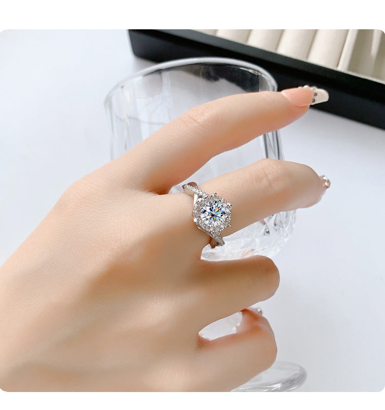Europe and America Cross Border Hot Sale S925Pure Silver Royal Estate Moissanite Heavy Craft Luxurious Setting Women's Ring High-end Diamond Ring Wholesale