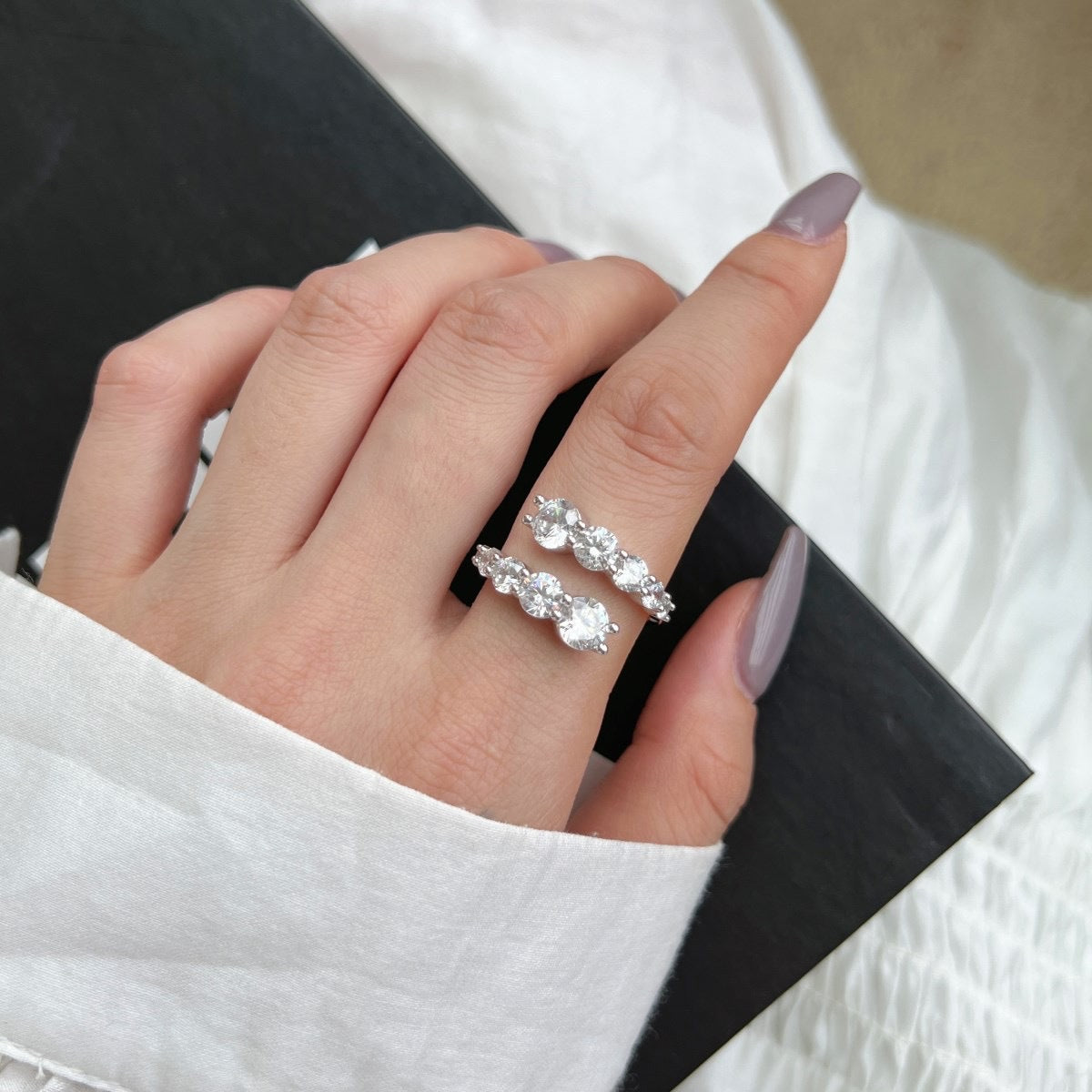 Cross-border new arrival S925Silver Moissanite Starry Sky Shining Night Ring Female fashion Exquisite ins High-end Manufacturer Direct Sale