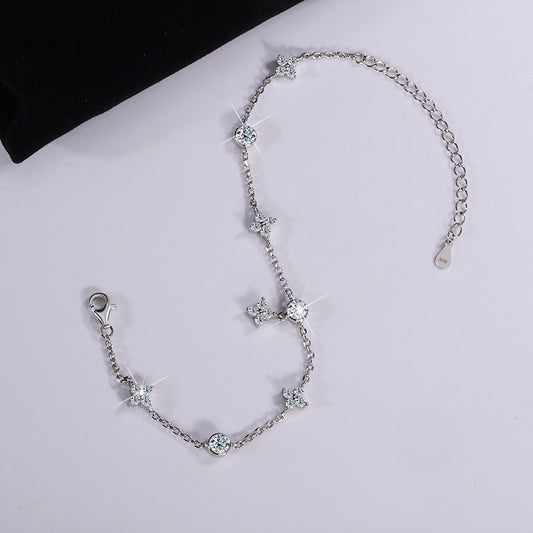 Cross-border hot selling S925Silver Platinum Plated Moissanite Four-Leaf Clover Bracelet Gift High-End Exquisite Light Luxury Style Wholesale
