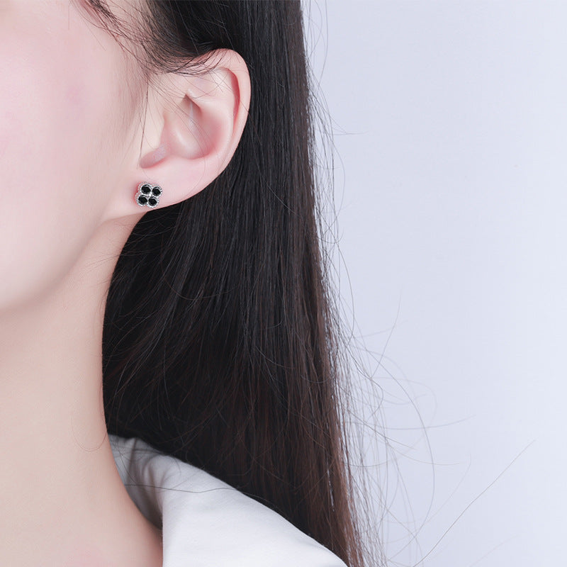 Cross-border hot S925Sterling Silver Black Moissanite Four-Leaf Clover Earrings Light Luxury High-End Jewelry Flower Full Diamond Wholesale