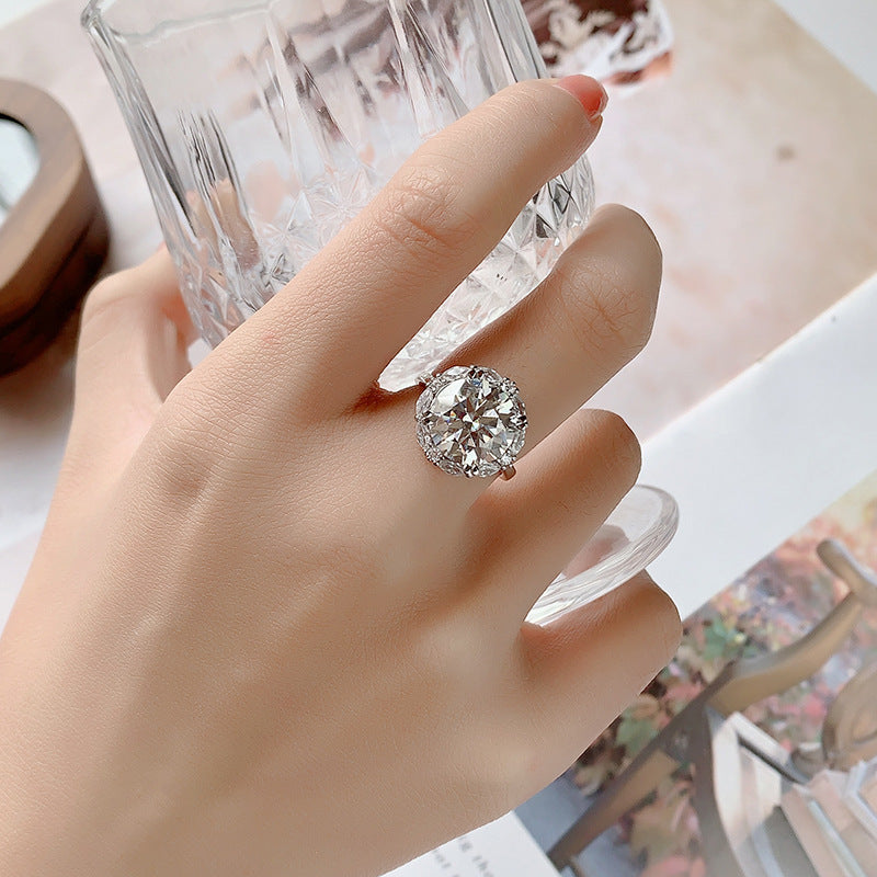 Cross-Border925Women's Sterling Silver Ring5Carat Luxury Beloved Moissanite Ultra Sparkling Ring Fashion High-end Factory Wholesale