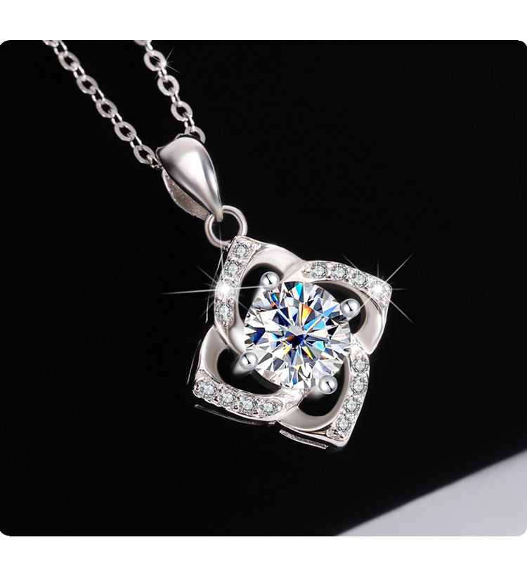 s925Sterling Silver Four-Leaf Clover Necklace Silver Pendant Moissanite Necklace for Women Classic Fashion Collarbone Chain In Stock Wholesale