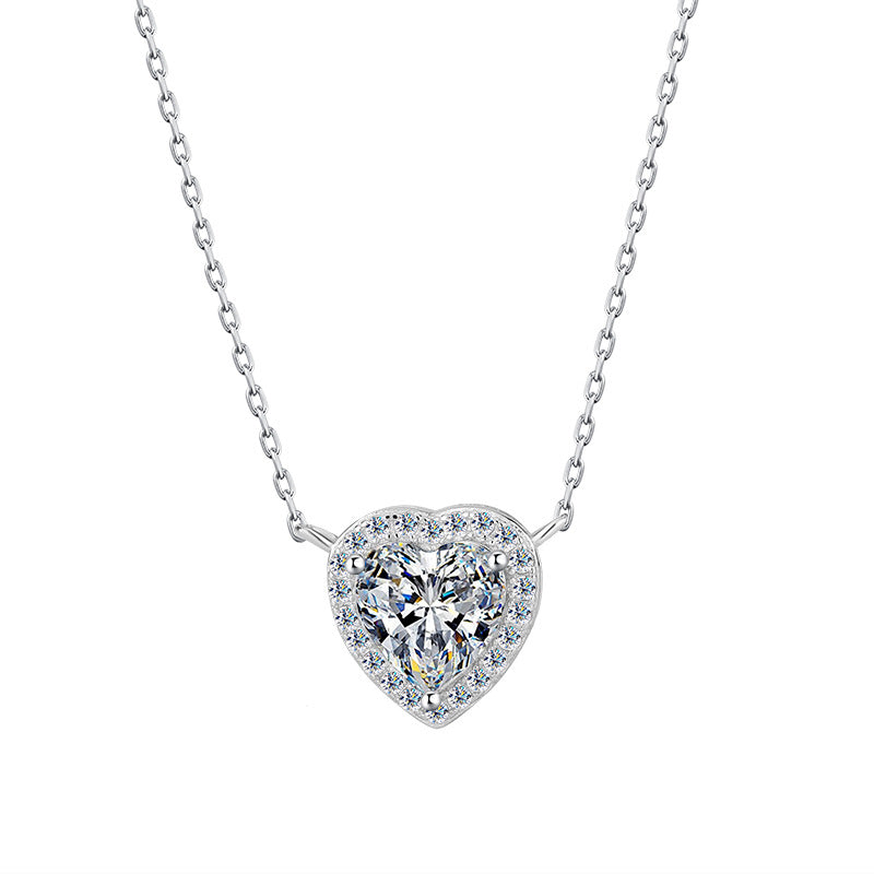 Cross-border hot S925Sterling Silver Heart Pendant Moissanite Heart Necklace for Women High-end Collarbone Chain Factory Wholesale