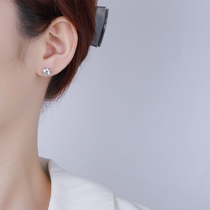 s925Silver Six-Claw Earrings for Men and Women, Threaded Earrings, Moissanite Earrings, Tiger Claw Earrings, Platinum-Plated Moissanite Earrings