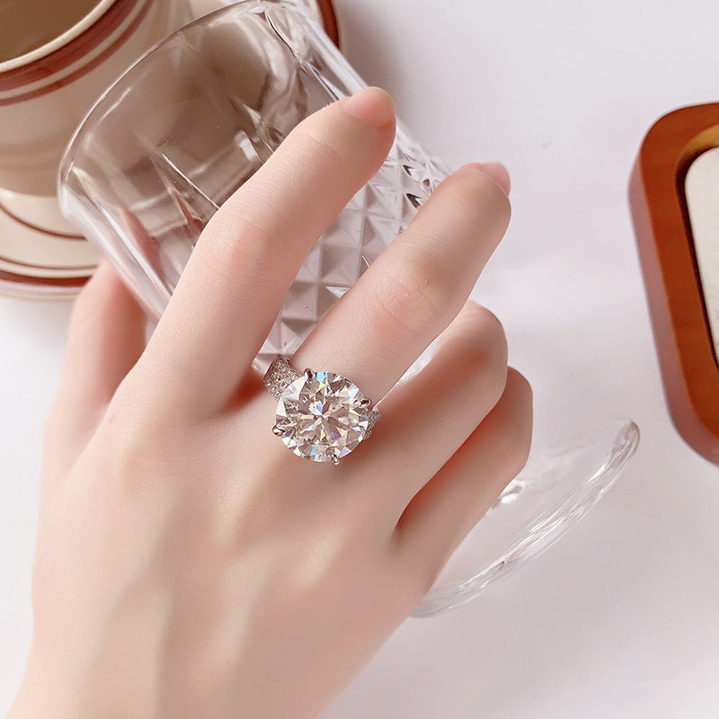 Cross-Border S925Sterling Silver Bow Pigeon Egg10Clamoissanite Ring Luxury Super Flash Women's Ring Factory Wholesale