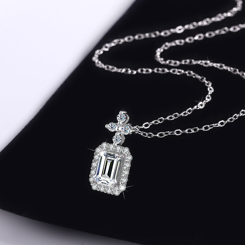 Cross-Border Europe and America S925Silver Pendant Emerald Cut Moissanite Necklace for Women Fashionable Light Luxury Rectangular Pendant Clavicle Chain