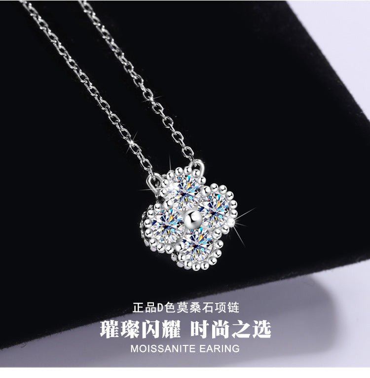 Xiaohongshu Hot Sale S925Sterling Silver Four-Leaf Clover Women's Necklace Moissanite Diamond Pendant Simple Luxury Versatile Collarbone Chain