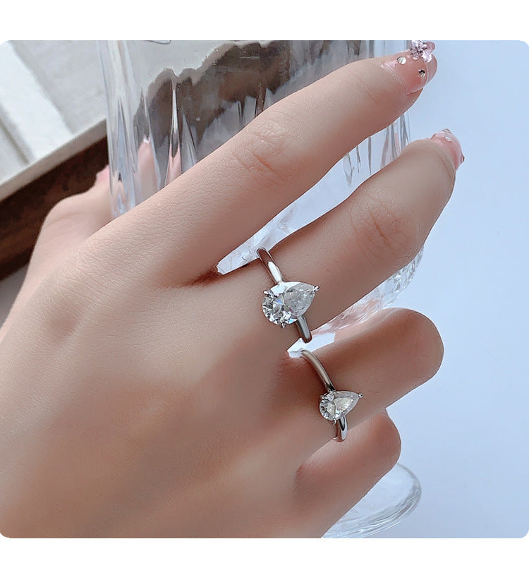 Cross-border hot selling S925Sterling Silver Water Drop Moissanite Ring Simple Classic Pear Shape Moissanite Diamond Women's Ring Factory Wholesale