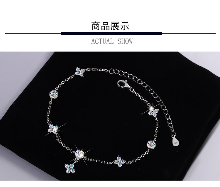 Cross-border hot selling S925Silver Platinum Plated Moissanite Four-Leaf Clover Bracelet Gift High-End Exquisite Light Luxury Style Wholesale