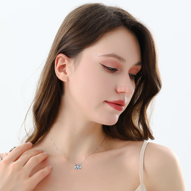 Cross-border European and American Hot Sale S925Silver Moissanite Diamond Egg-shaped Pendant Irregular Diamond Simple Oval Necklace Factory Wholesale