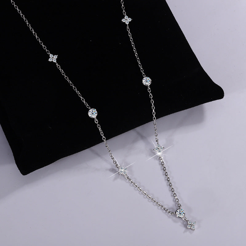 Cross-border hot S925Sterling Silver Four-Leaf Clover Women's Necklace Moissanite Diamond Pendant Light Luxury Minimalist Style Internet Celebrity Collarbone Chain