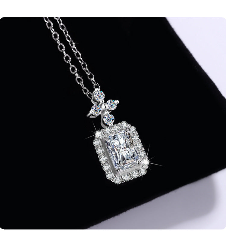 s925Silver pendant1Clarety Cut Moissanite Necklace for Women Fashionable Light Luxury Rectangular Pendant Collarbone Chain