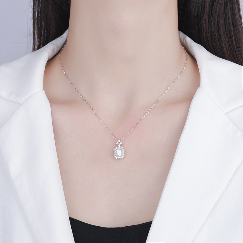 A2   Cross-Border Europe and America S925Silver Pendant Emerald Cut Moissanite Necklace for Women Fashionable Light Luxury Rectangular Pendant Clavicle Chain
