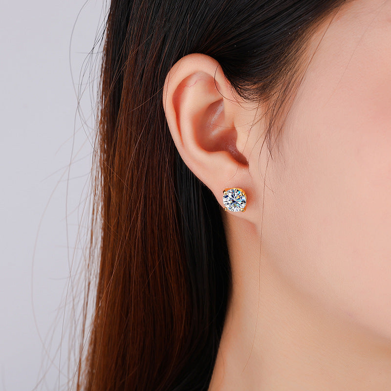 Exclusive for cross-border S925Sterling Silver Moissanite Earrings Four-Prong Screw Moissanite Stud Earrings Fashion Simple Earrings Wholesale