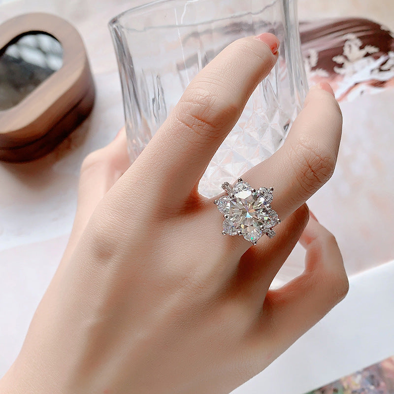 A4   S925Sterling Silver Ring Moissanite5Carat Crown Women's Ring Super Sparkling Pigeon Egg Wedding Ring Wholesale