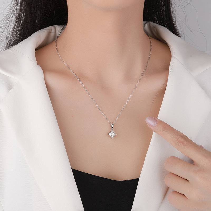 Cross-border hot selling S925Sterling Silver Princess Cut Moissanite Pendant Necklace for Women Collarbone Chain Pendant Valentine's Day Gift