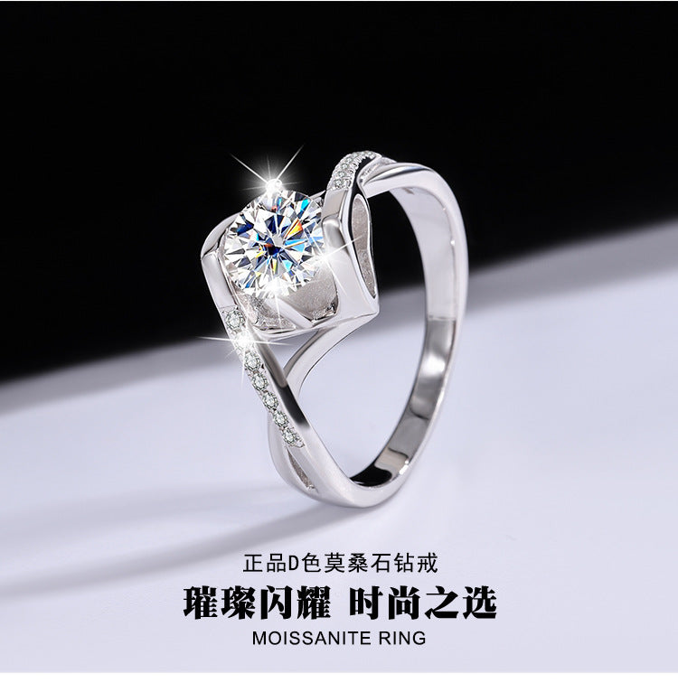 s925Sterling Silver Ring Moissanite Women's Ring Twist Arm Micro Inlay Angel's Kiss Proposal Factory Wholesale Moissanite