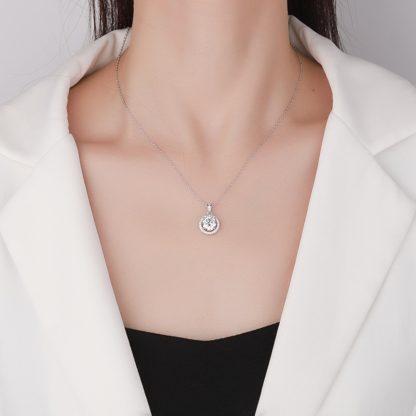 Cross-Border S925Sterling Silver Four-Claw Round Bag Necklace for Women, Moissanite Necklace Pendant, High-End Sweater Chain, Factory Wholesale