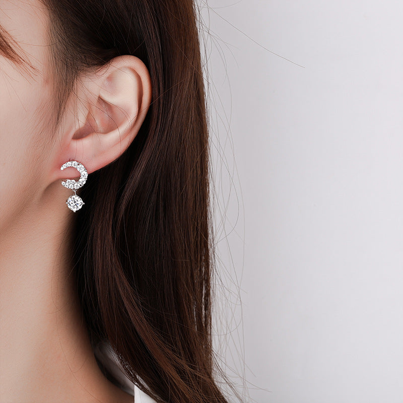 Best seller in europe and america S925Sterling Silver Moissanite Small Moon Earrings Simple Studs Inlaid with Diamonds Light Luxury Earrings Factory Wholesale