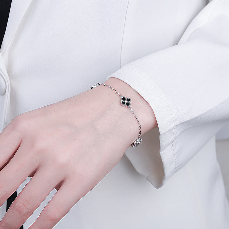 Cross-Border S925Silver Black Moissanite Four-leaf Clover Bracelet Moissanite Simple High-end Women's Bracelet Factory Direct Sale