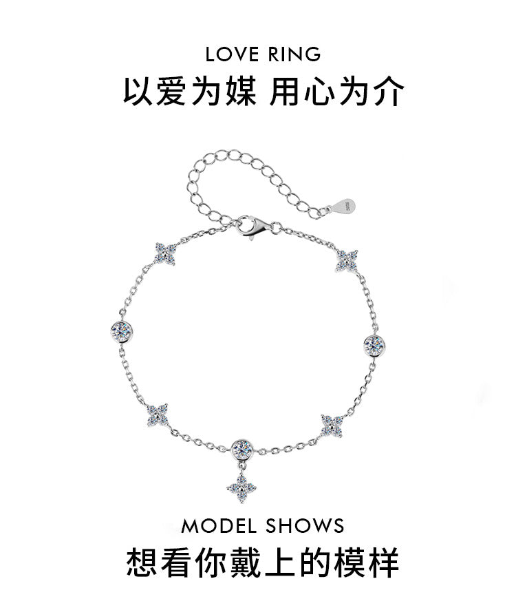 Cross-border hot selling S925Silver Platinum Plated Moissanite Four-Leaf Clover Bracelet Gift High-End Exquisite Light Luxury Style Wholesale