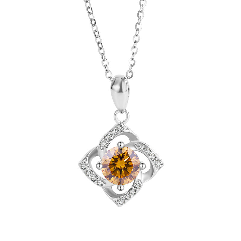 A1   s925Sterling Silver Four-Leaf Clover Necklace Silver Pendant Moissanite Necklace for Women Classic Fashion Collarbone Chain In Stock Wholesale